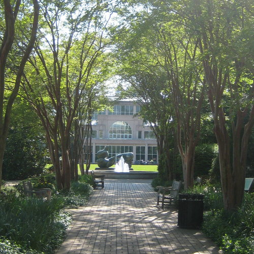 kpaddrik's profile picture. Atlantan turned New Yorker. Healthcare communications. Loves Central Park, traveling, good food and Charlie the pug.