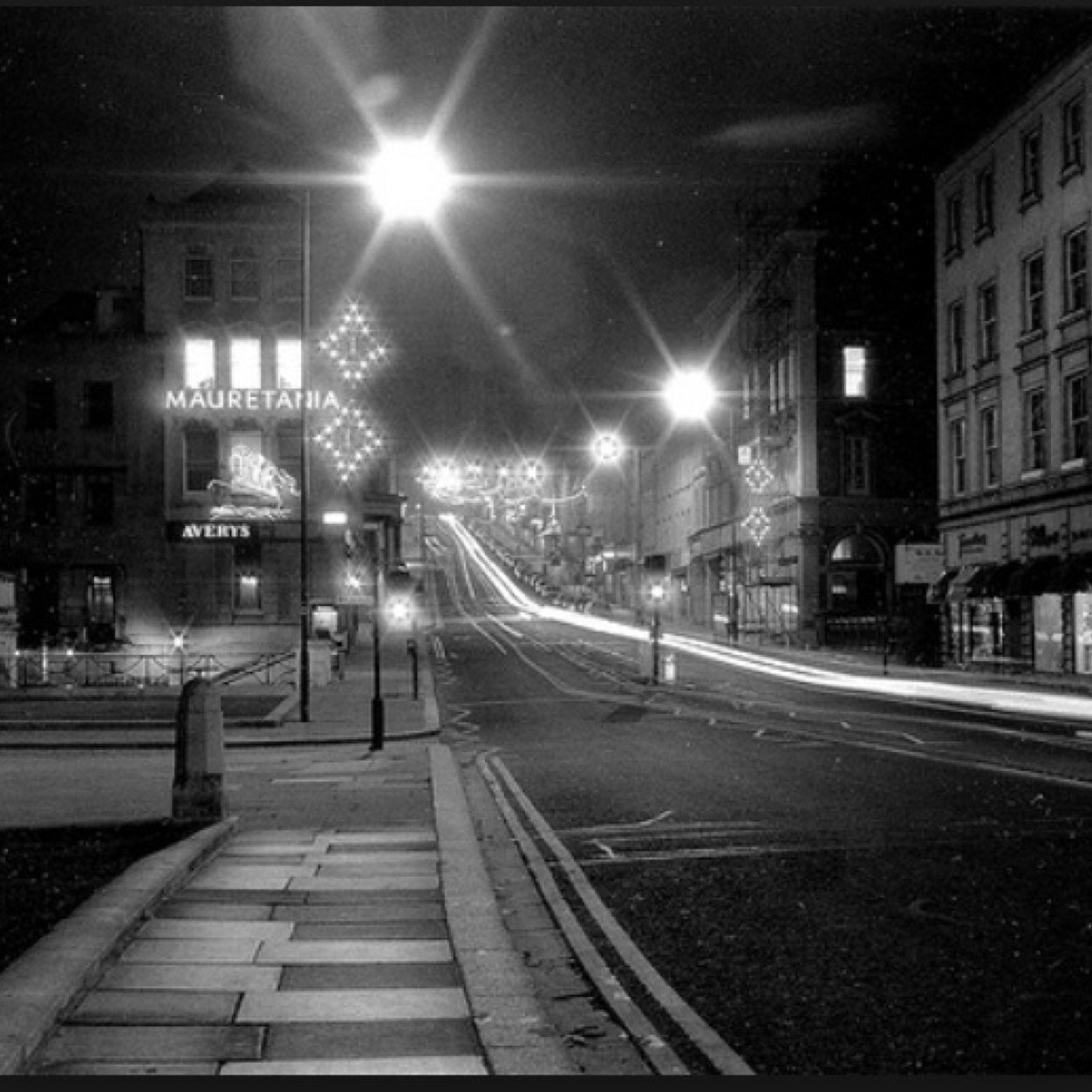 Adverising the latest deals and nights out in Bristol. All email enquiries to info@bristolnightout.net