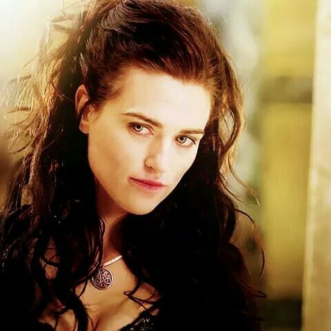 hey im morgana pendragon treat me nice and I'll do the same the other way around and you'll be dead sooner or later....