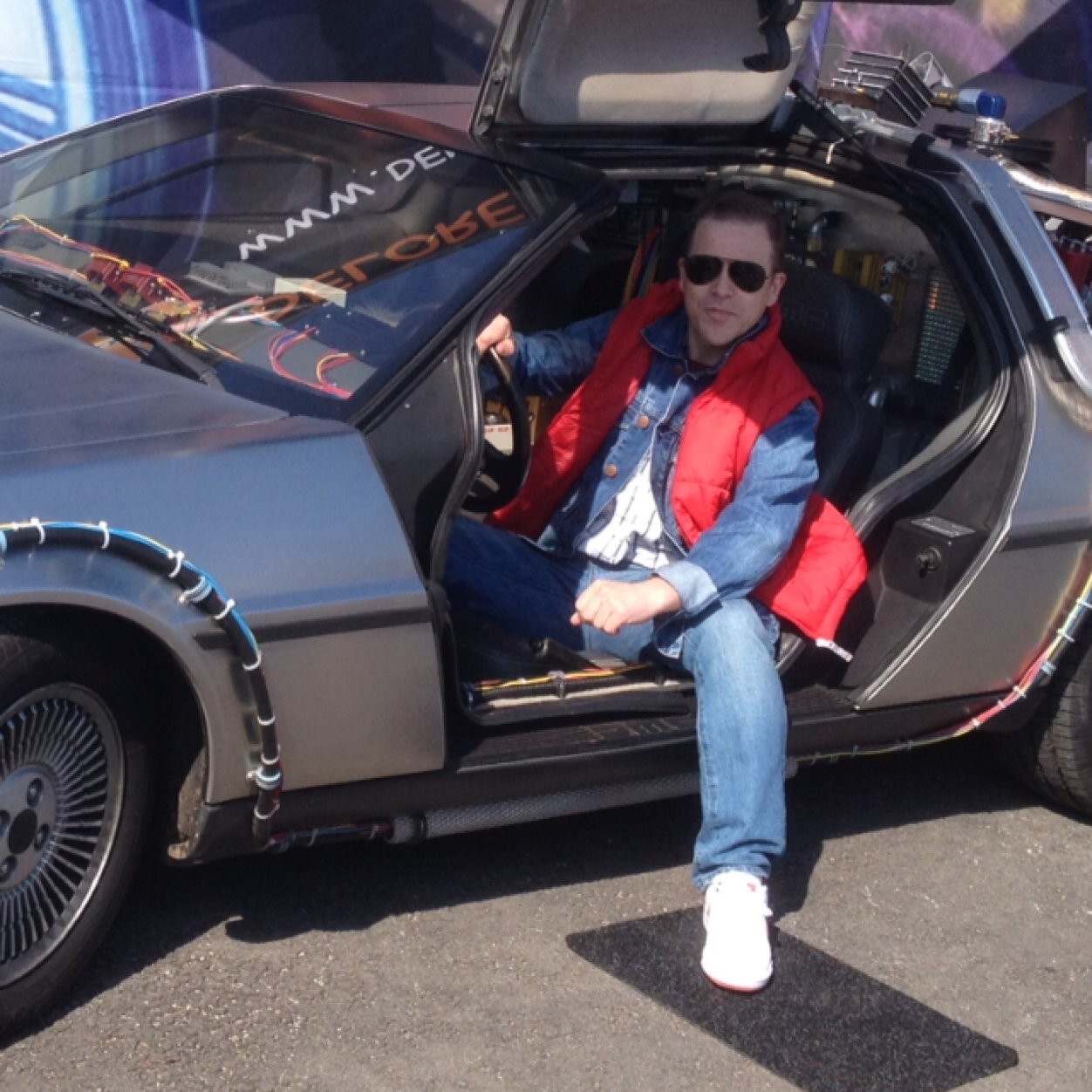 mikeorchard72's profile picture. Mobile phone legend BTTF Fan, TUFC Season Ticket holder and a part time Ronan Keating Tribute Artist