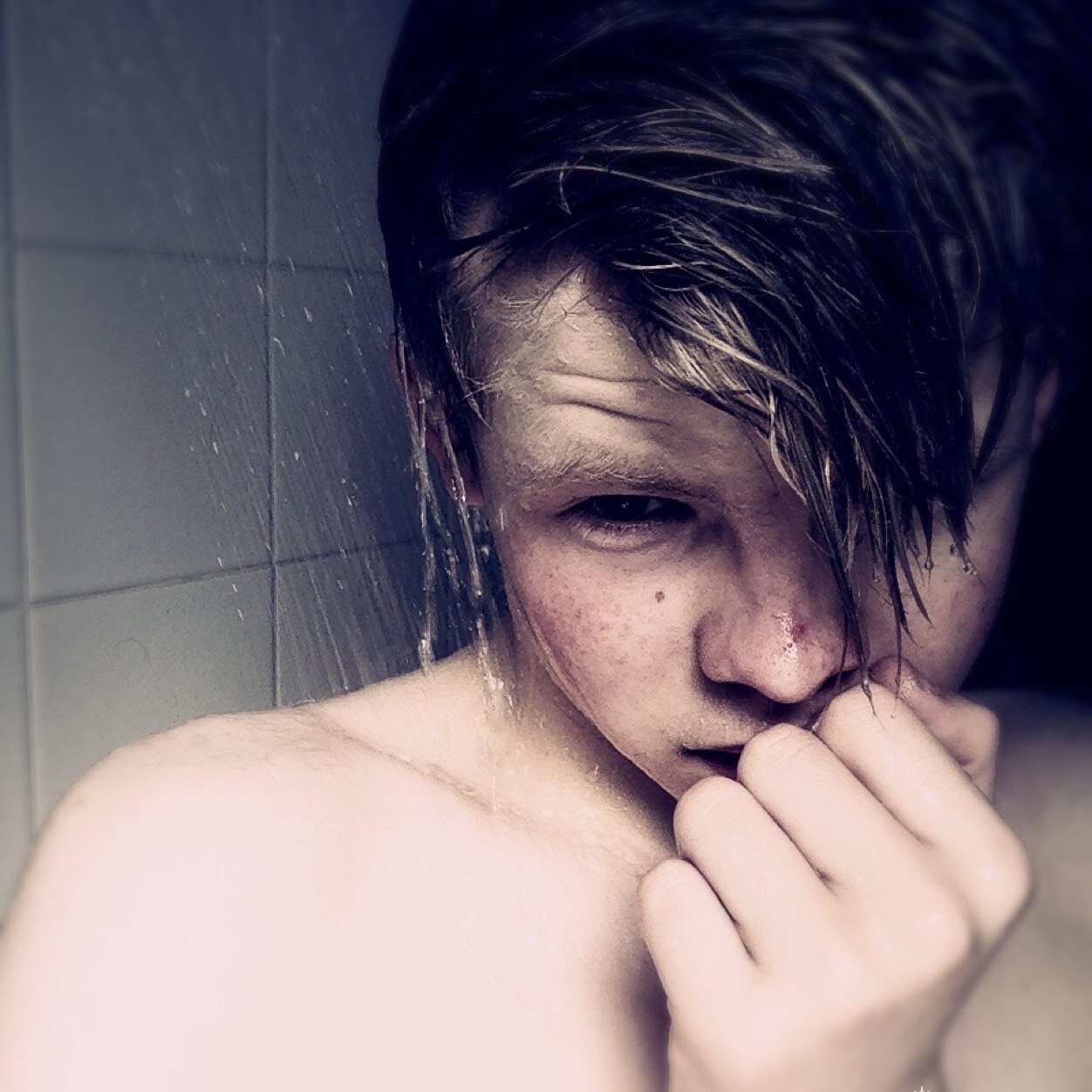 Want somewhere to go where someone can relate to you? Your at the right place, follow me? I follow back! Hope you like my updates:3