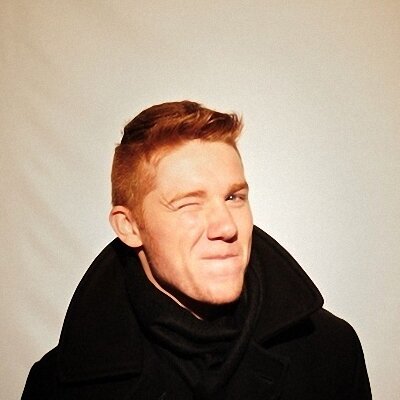 mcomfu79's profile picture. Мы живем, потому что Надежда обращается к Памяти, и обе нам лгут.