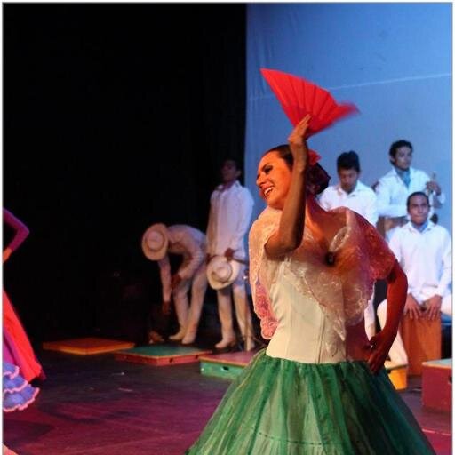 Rubitani's profile picture. Productora de espectáculos escénicos.