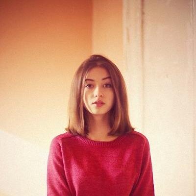 pevafe22's profile picture. Утешает только самое простое. Вода, дыхание, вечерний дождь. Только тот, кто одинок, понимает это.