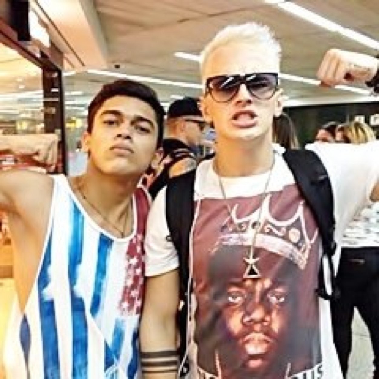 w0rldcaique's profile picture. sp