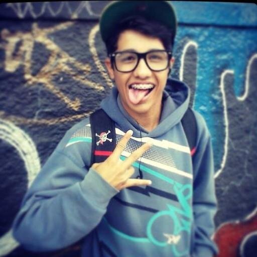 Salve Salve !!
  Partiu garotas sair ?? ;) kkk