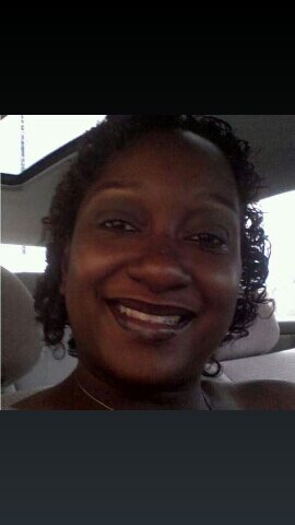 If you wanna kno bout me, follow me. #TeamProudMom #TeamPrettyLadies #TeamDarkSkin #TeamSexyLadies #TeamShitsReal