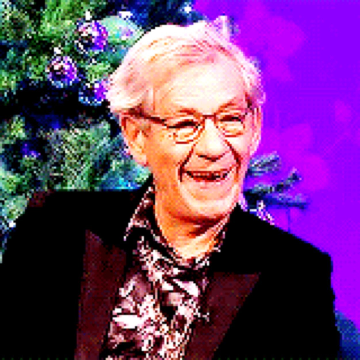 Breaking news: I'm not Dumbledore. [Not Ian McKellen]