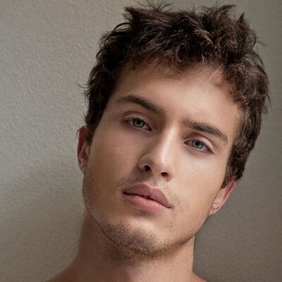 rastbe76's profile picture. Со счастьем дело обстоит, как с часами: чем проще механизм, тем реже он портится.