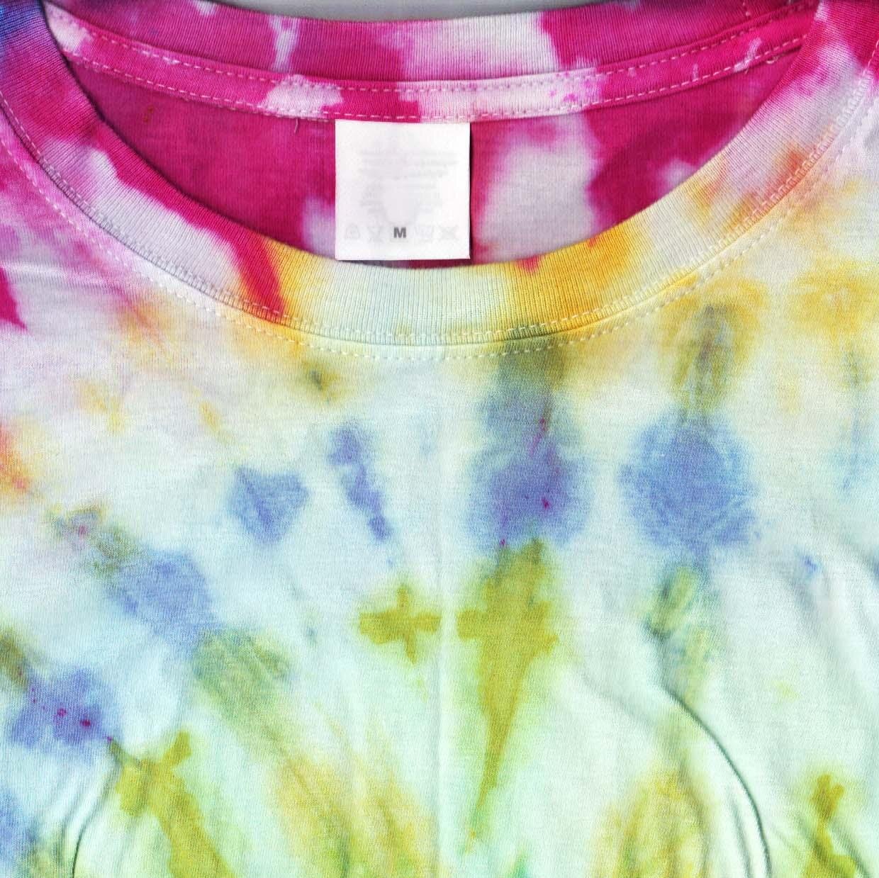 __arc_en_ciel__'s profile picture. selling tie-die everything