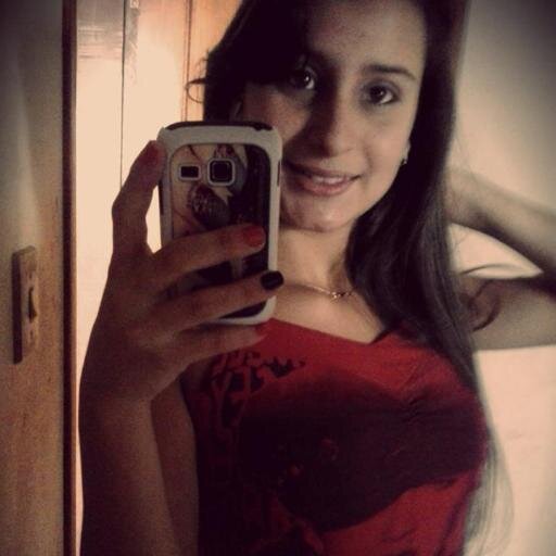 vitoryagomess1's profile picture. 