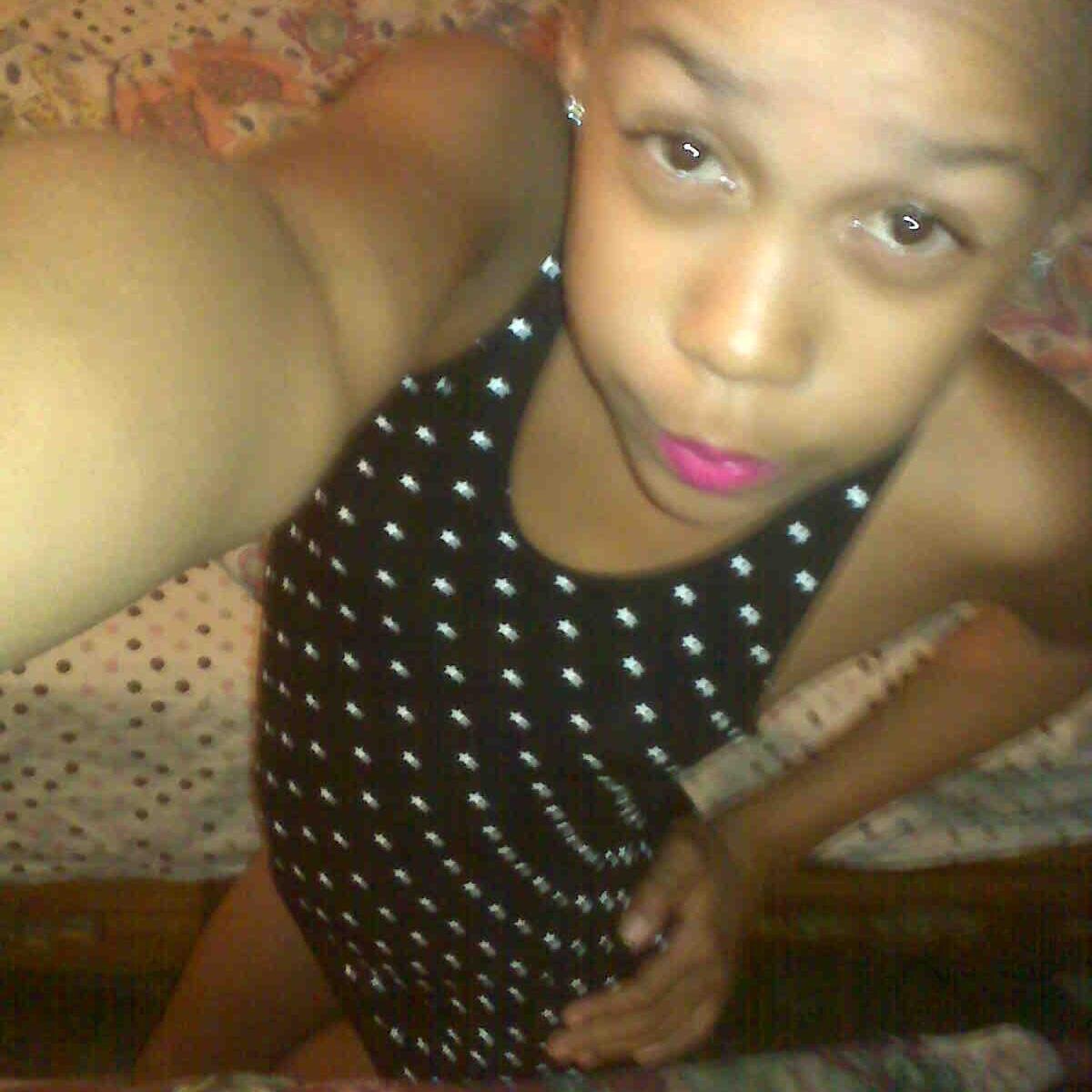 thurealchiikita's profile picture. ValOrA lO qUe TiEnEs aNtEs dE qUe lA vIdA tE eNsEñE a VaLoRaR loS qUe PeDiStE