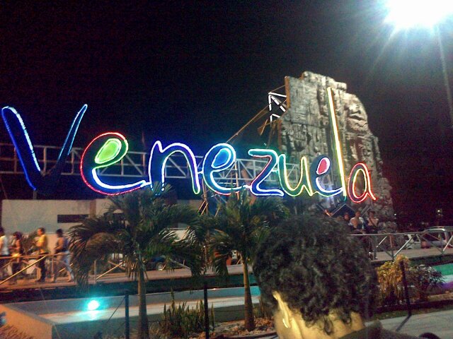 En la lucha por un mejor país: VENEZUELA.