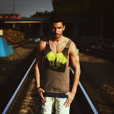 thansni70's profile picture. Истинно мудрый никогда не воюет.