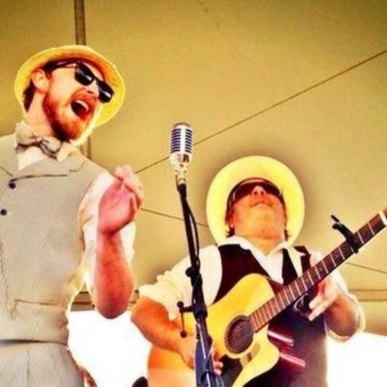 #Honky-tonk #Gospel, #Blues, #Roots, #Americana, Old Tent #Revival . Festival rocking, US & Sweden touring band EPK: http://t.co/umkcaNxqlM