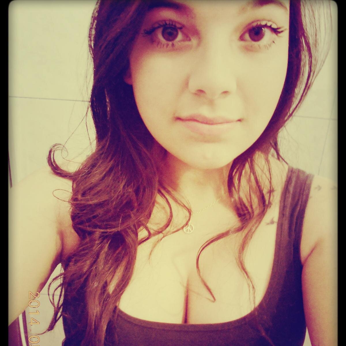 Nem tudo é como você quer, nem tudo pode ser perfeito.

 ♥  ♥ ♥
