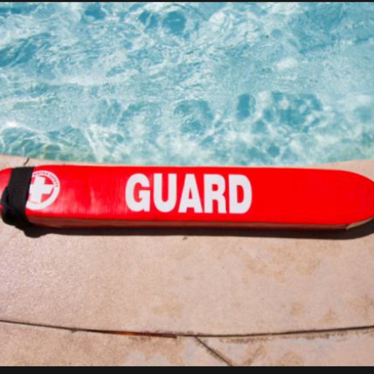 Just your average lifeguard tweeting about our every day problems! #LifeguardProbs
