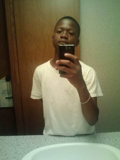 eaddy_jalin's profile picture. Love Basketball Get Paid and Follows Back