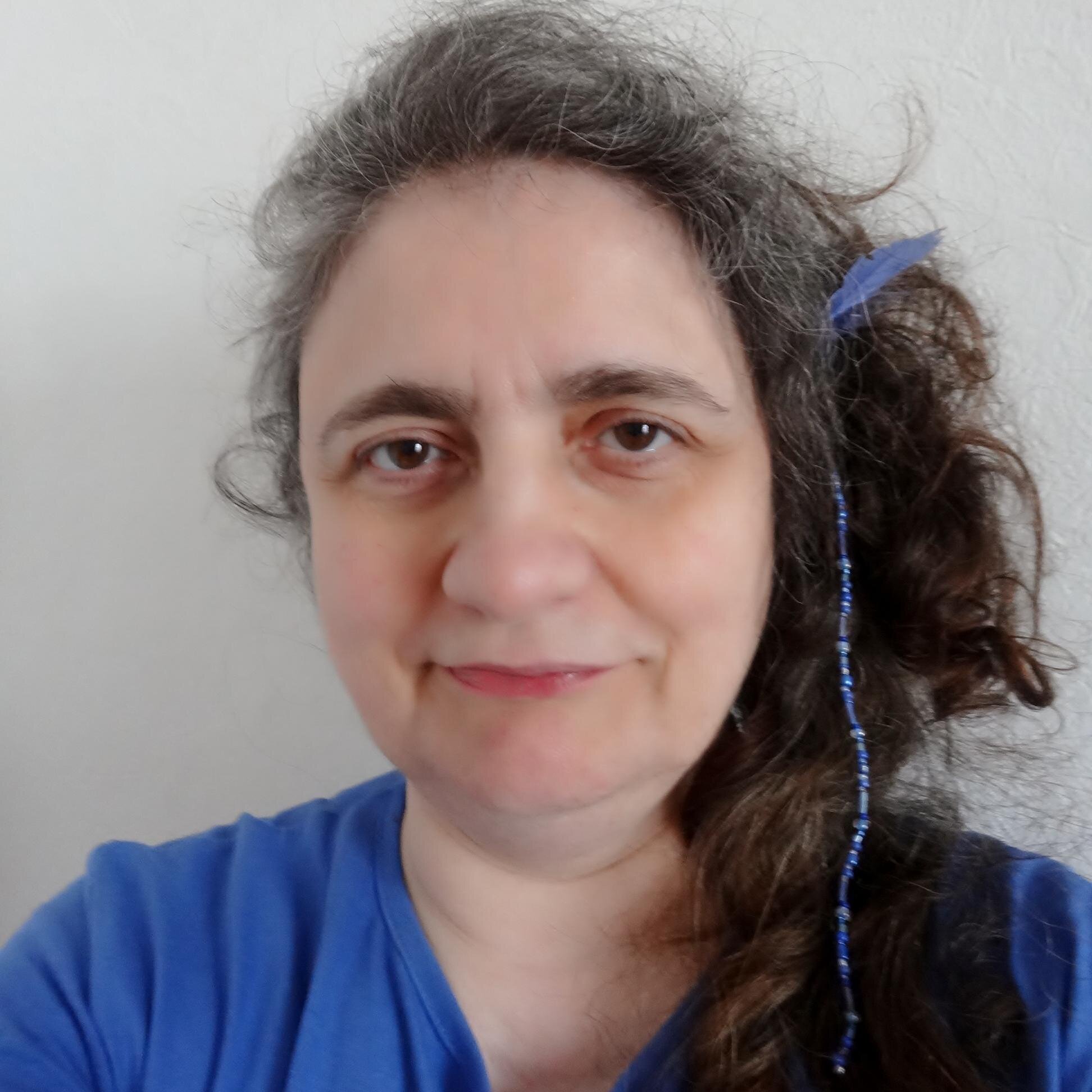 brigitte_bornes's profile picture. Créatrice dans l'âme, je propose mon travail, depuis 10 ans, en tant qu'artiste autodidacte et pluridisciplinaire, dans le but d'en vivre.