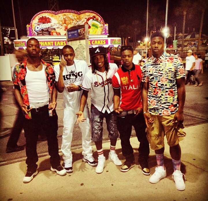 ((Run Your Bandz Up))