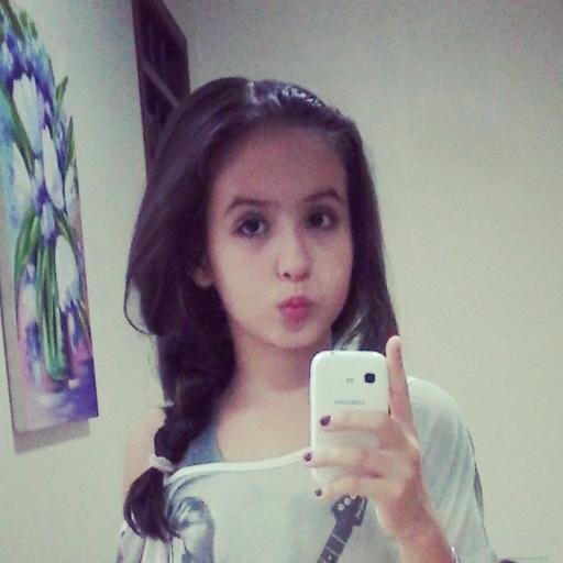Nasci pra ser Linda, E não defeituosa, só que deu erro! Nasci Maravilhosa ; )