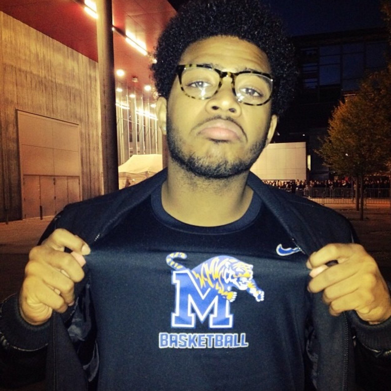 dopest trombone player alive.. team whalum or die. Admin: @DearDejaa__ & @kamgasim