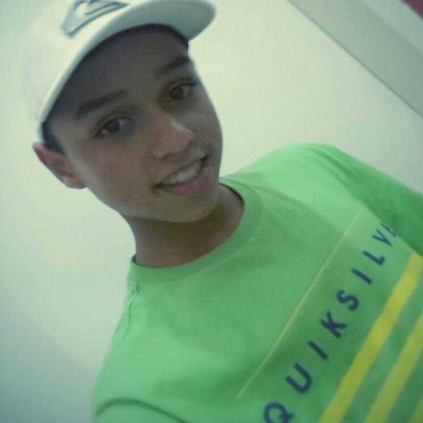 Fica tranquilinha que de onde eu venho tem mais ♪' $