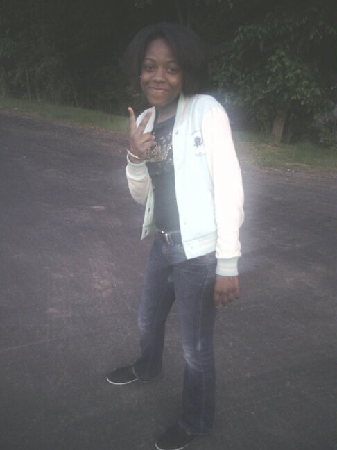 Pretty girl follow me