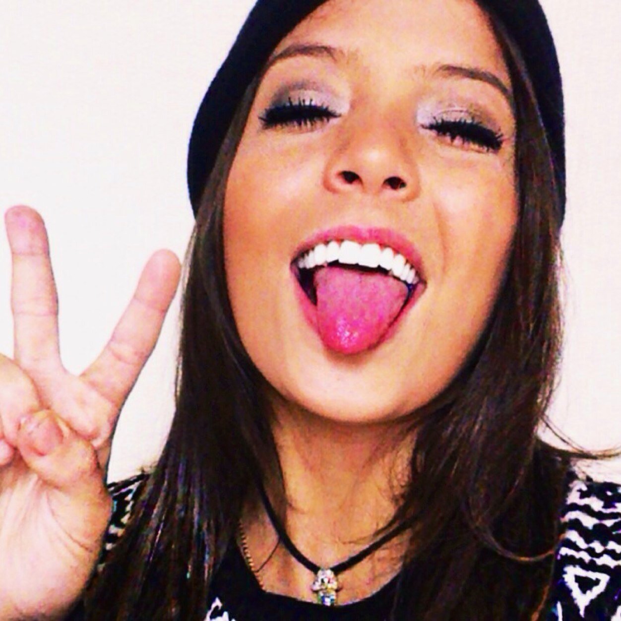 divana ○ maju ○ mavi ○ jb ○ demi ○ miley