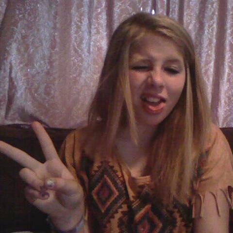 I absolutely love the magcon boys!! Nash, Hayes, Taylor, Shawn, Matt, Cam, and Mahogany r my life!!!