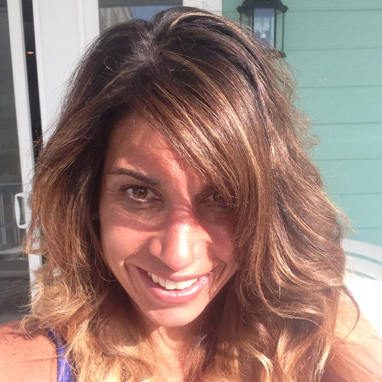 I love to help others meet their health and fitness goals! Found my passion in life and want to share it!!!!