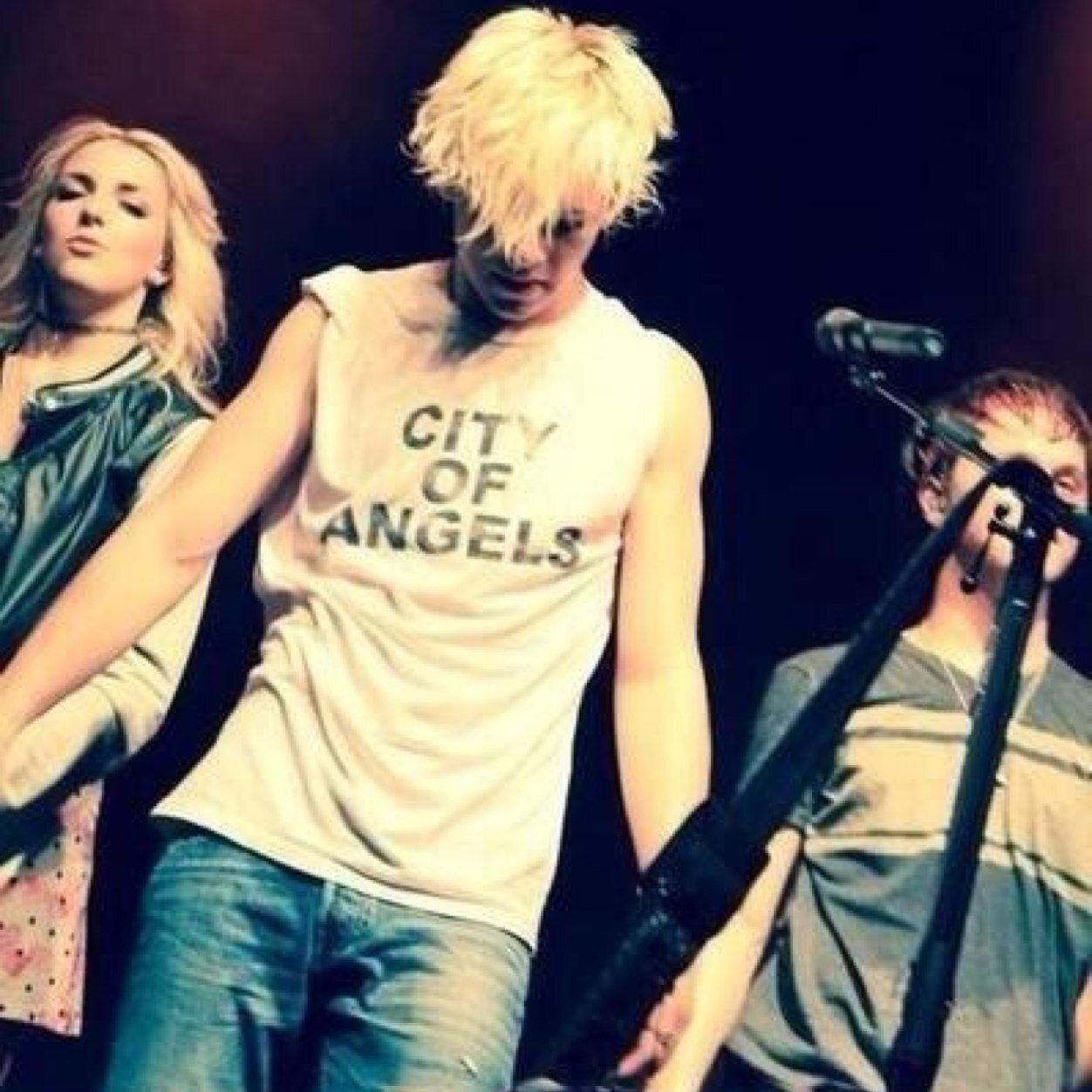 Ross Lynch, 18. || Livin' like a rockstar || Fun fact; I will knock you out if you call me Rossy. It's just Ross.