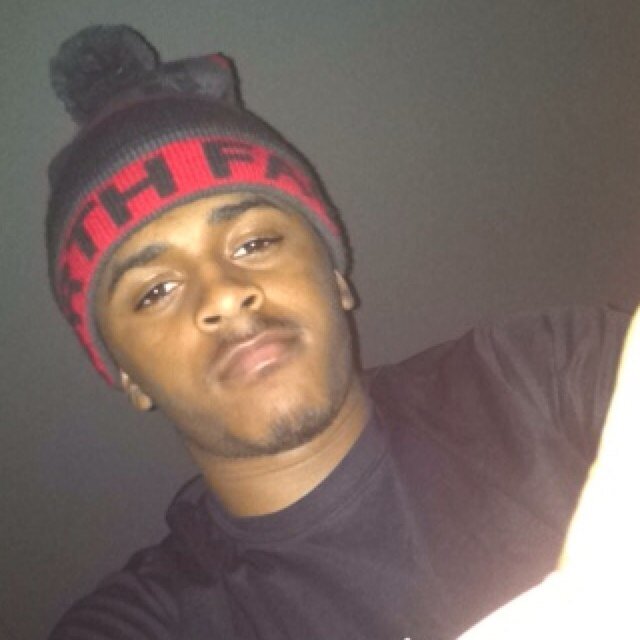 Have no choice but to be trying to make it out the HOOD!! 
DETROIT RAISED
Puritan
72 YAE YAE