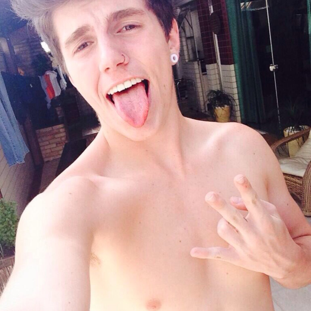 PrideCaio's profile picture. Tenho Muito Orgulho deste lindo.. Since: 07/12/12 as 01:53 AM seguido pelo Caio em 07/12/12 as 14:05 Oficial: 08/12/12 as 18:14