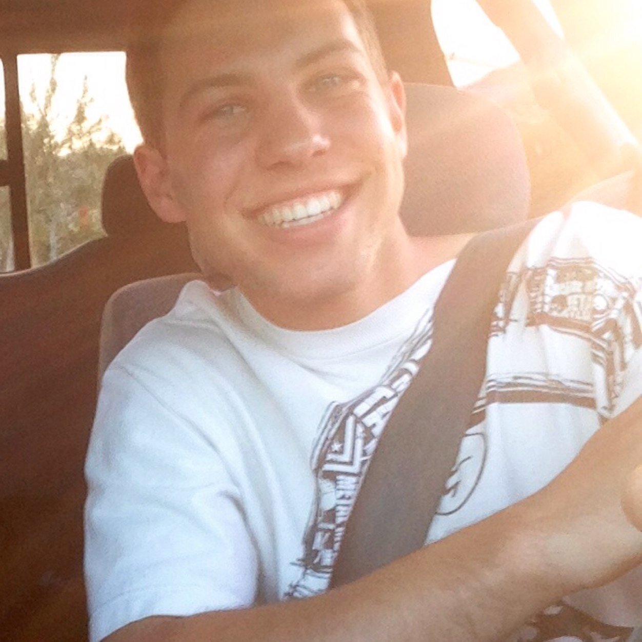 b_stoll03's profile picture. Simple kid living a simple life