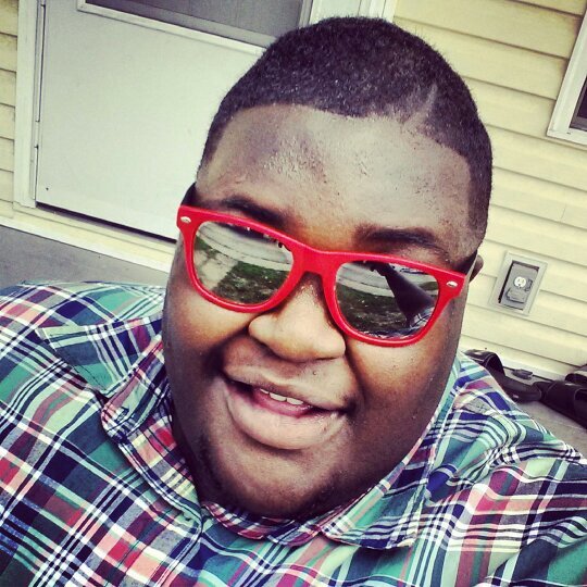 Imma Sikeston Missouri native..... I'm cool, laid back, and funny character. SHS class of 2014. Yes I'm a music artist. I'm a songwriter and vocalist....