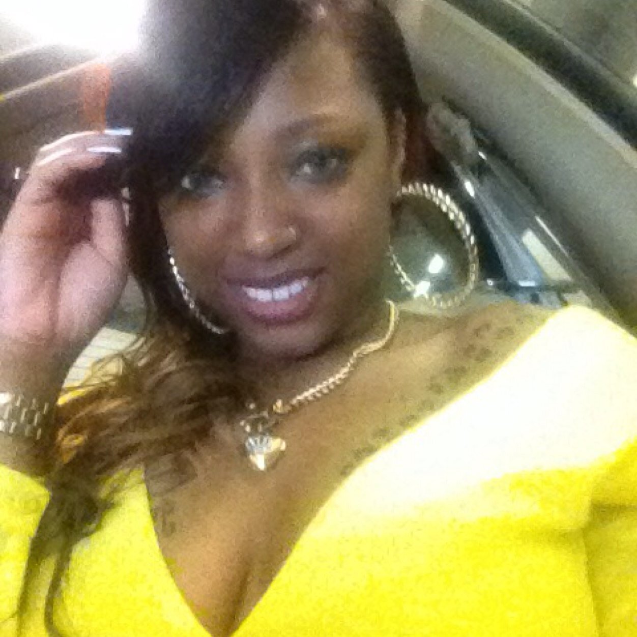 k33pitJUICY's profile picture. Don't gain the world & lose your soul, wisdom is better than silver or gold  #TeamJUICY #TeamSAGITTARIUS ♐ Follow me on instagram @mskiagood_