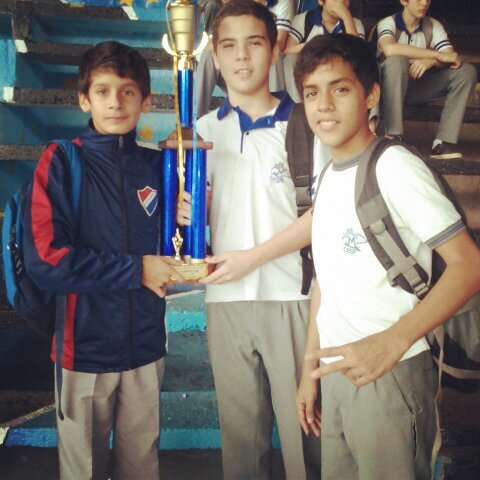 Futbol 3 instagram: @diegom_marrtinez Snap: diegomarfer Maristas 018 3