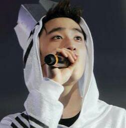 ผม โดโด้ EXO ผมหล่อ น่ารัก ไม่หื่น ไม่ลวนลาม ผมนิสัยดี แต่ชอบแกล้ง อยากรู้จัก อยากพูดคุย RT&FL มาสิครับ ผมเป็นบอทอิสระ (18-10-2013)
