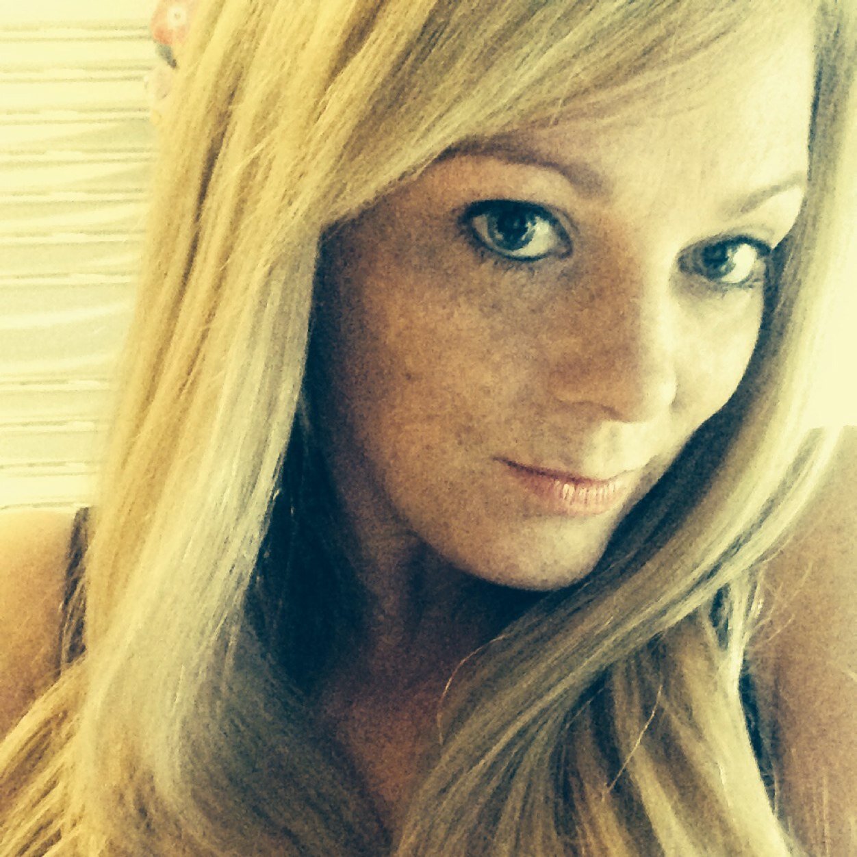 clairecooke15's profile picture. 