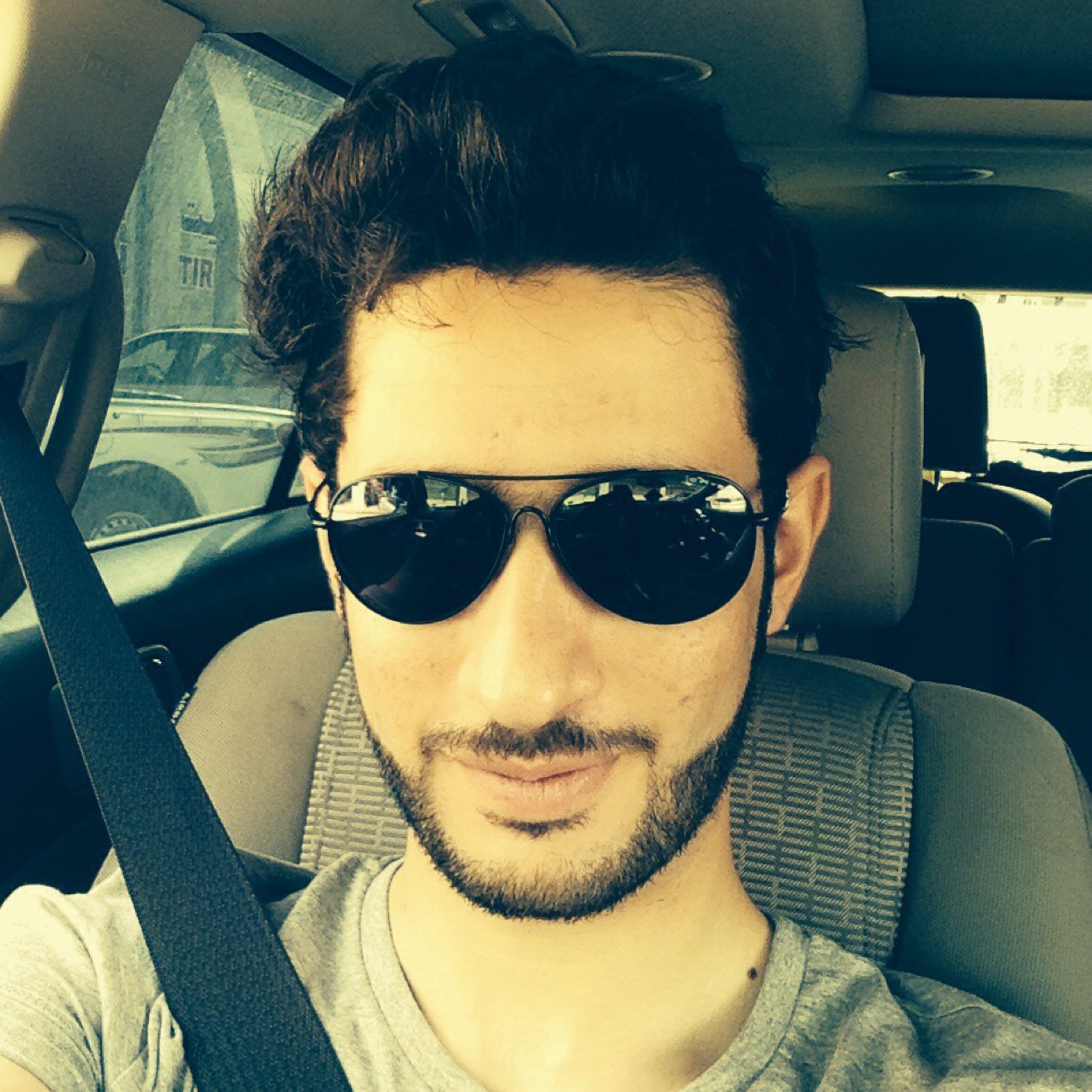 ‏مبرمج PHP و http://t.co/vI4eVSthqE‎ .. كابتن طيار باذن الله
http://t.co/Bqvn7rg01l‎