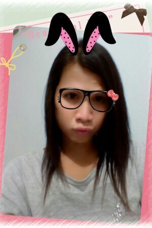 thailadyboyfrie's profile picture. 