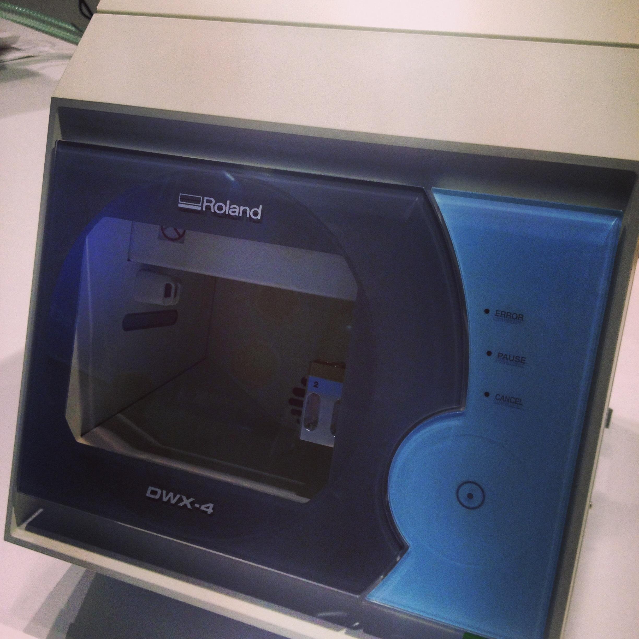 proshapedental's profile picture. ProShape Dental Solutions / Roland Easy Shape Türkiye Partneri - http://t.co/J9w09yaQmE