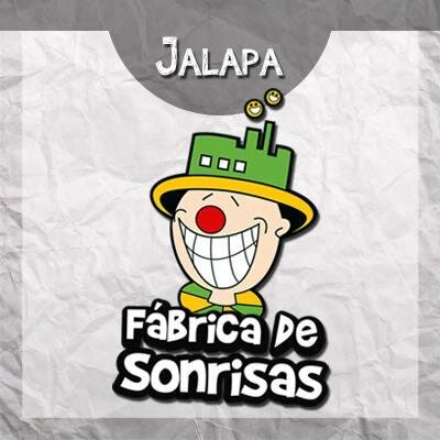 Somos voluntarios conocidos como Sonriseros, vestidos con batas blancas y narices rojas, practicamos la Risoterapia llevando así un poco de alegría a el mundo.