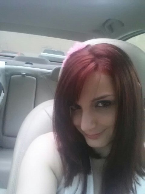 Im 23 have a beautiful two year old daughter a amazing boyfriend and I love gaming, music, game of thrones,and dr who