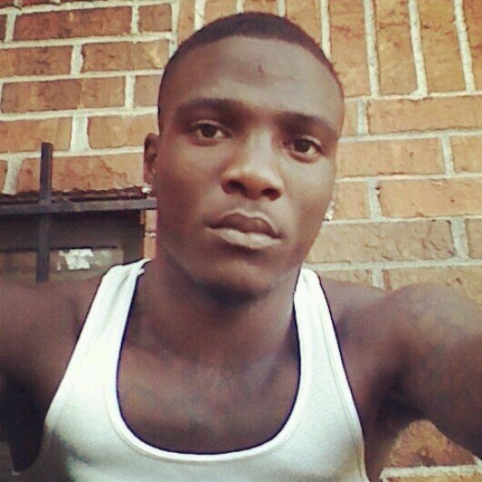 IG: tredubb2012 Free t-mo you already know #freeTMo #dumbout