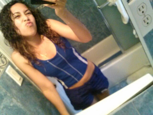im that friend that you have to explain to people before you introduce me,and apologize afterwards!;)     ♡♥m ;*