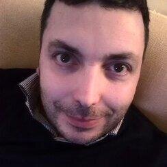 mauramo_ex33's profile picture. Felicemente circondato di donne in casa ..