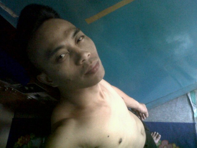 Ku ingin punya pacar yng punya tato di paha..!!!