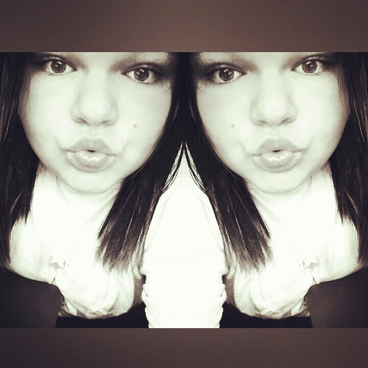 ♥Bethany Loren.♥
Insragram; Bethany_loren42
http://t.co/1rMH1iRMOm
Snapchat? Yes.
Kik? Yes.
Hmu.